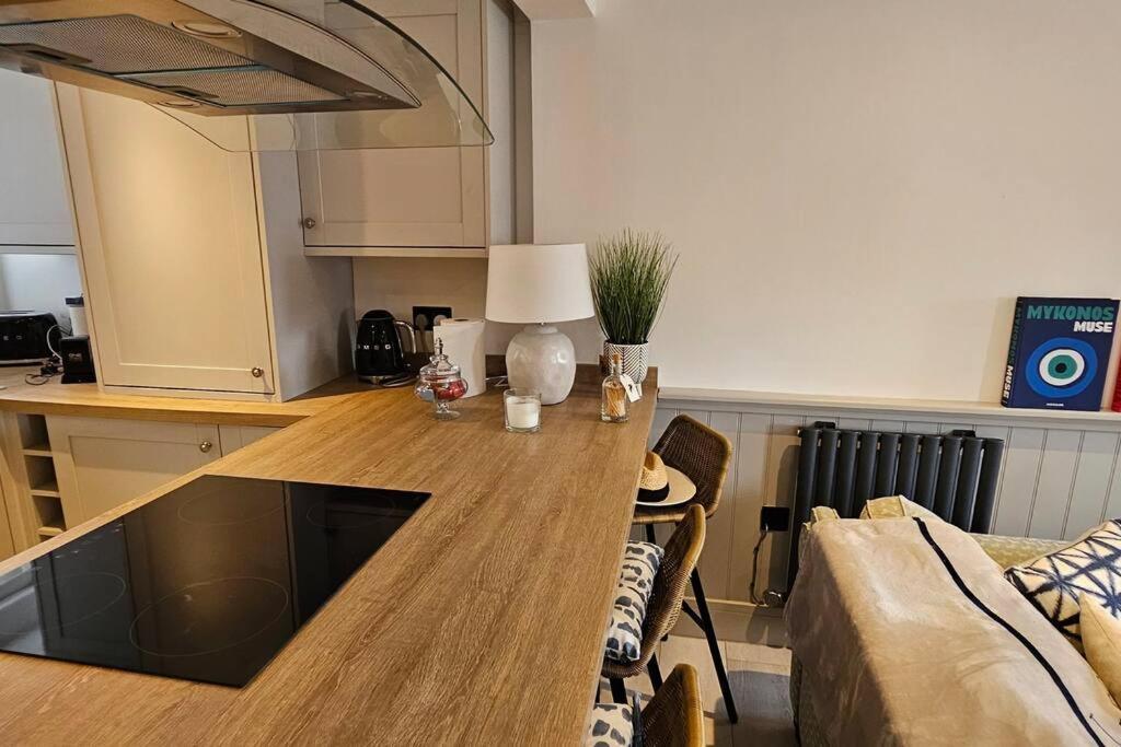 Humberston Boathouse Lodge & Hot Tub - Cleethorpes Beach Cabin Chalet エクステリア 写真