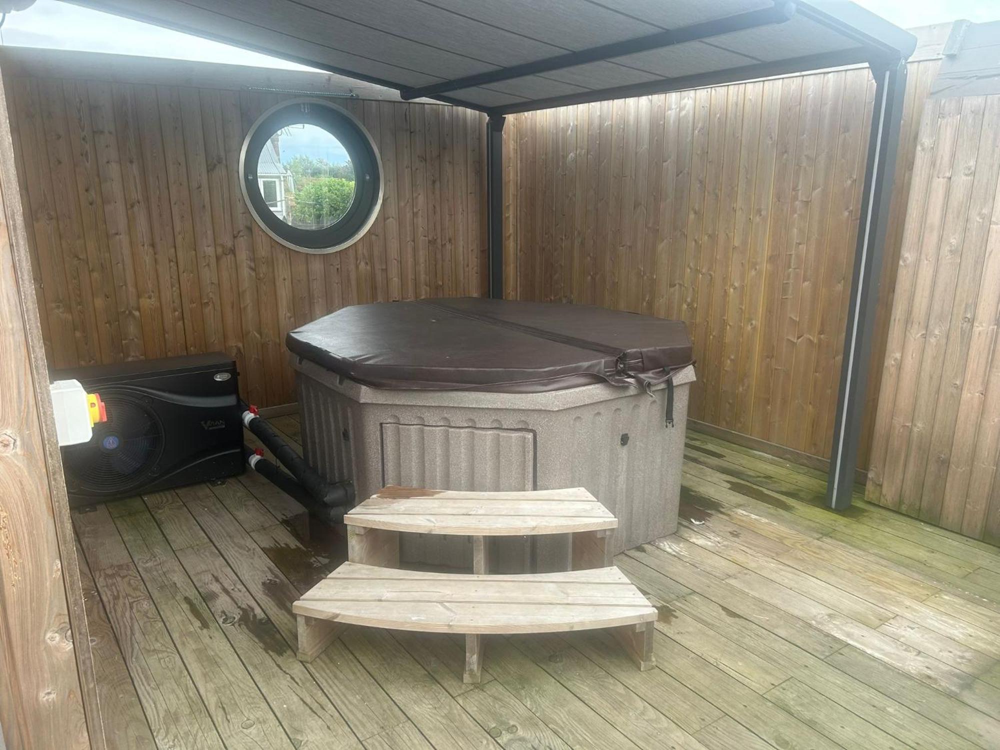 Humberston Boathouse Lodge & Hot Tub - Cleethorpes Beach Cabin Chalet エクステリア 写真